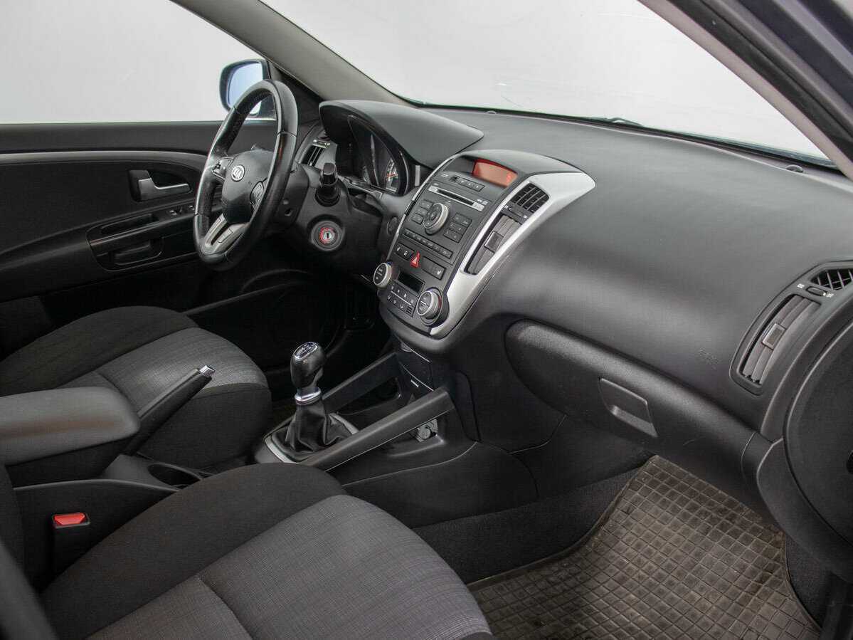 Kia Ceed 2010 года с пробегом. Фото: #8