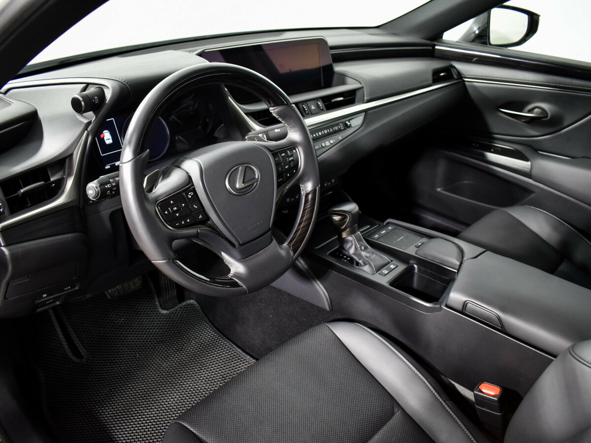 Lexus ES 2021 года с пробегом. Фото: #5