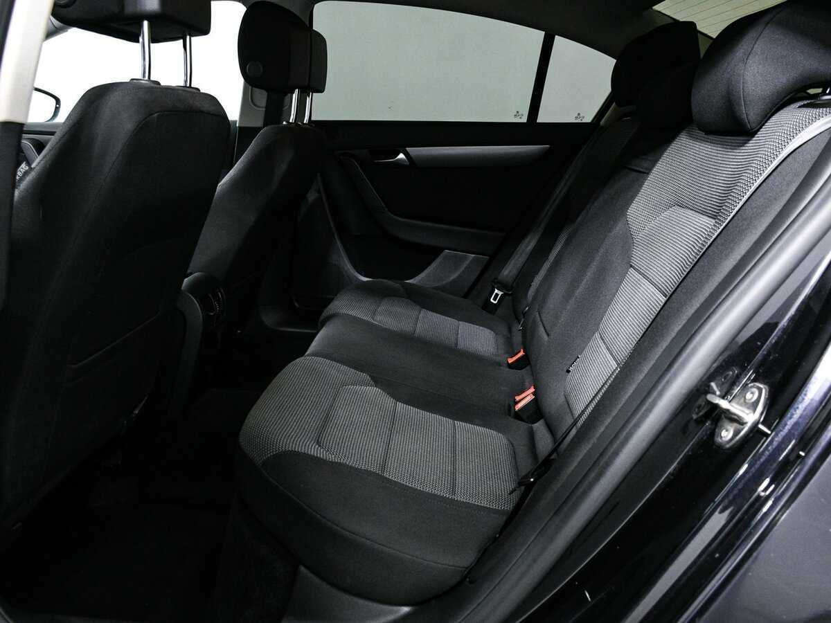 Volkswagen Passat 2013 года с пробегом. Фото: #11