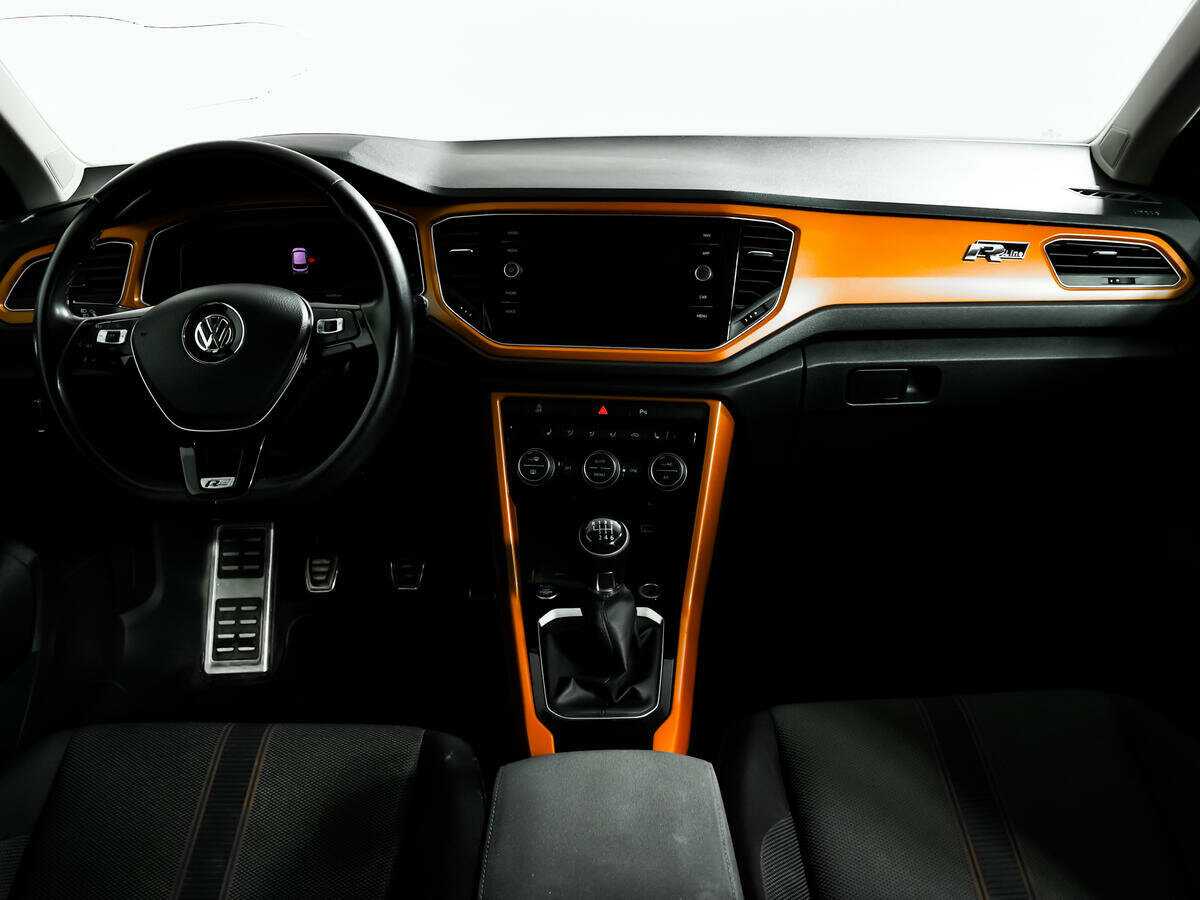 Volkswagen T-Roc 2018 года с пробегом. Фото: #10