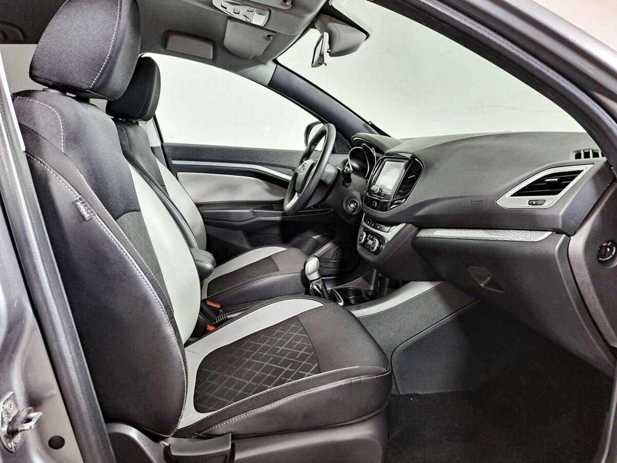 Lada (ВАЗ) Vesta 2019 года с пробегом. Фото: #8