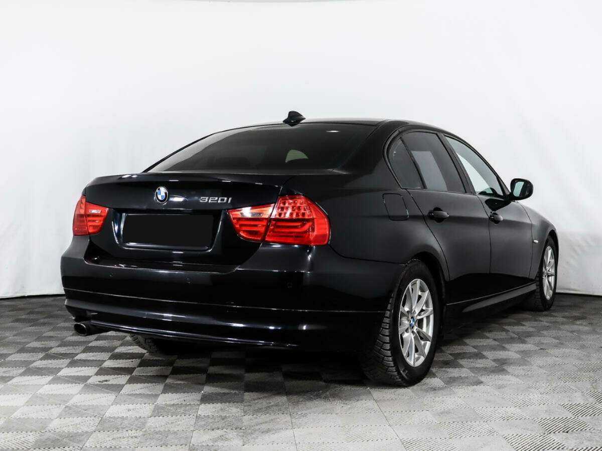 BMW 3 серии 2011 года с пробегом. Фото: #4
