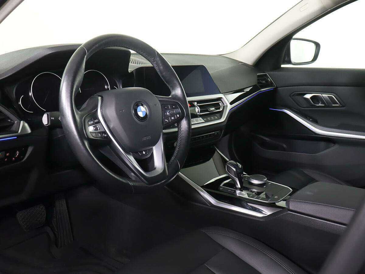 BMW 3 серии 2020 года с пробегом. Фото: #12