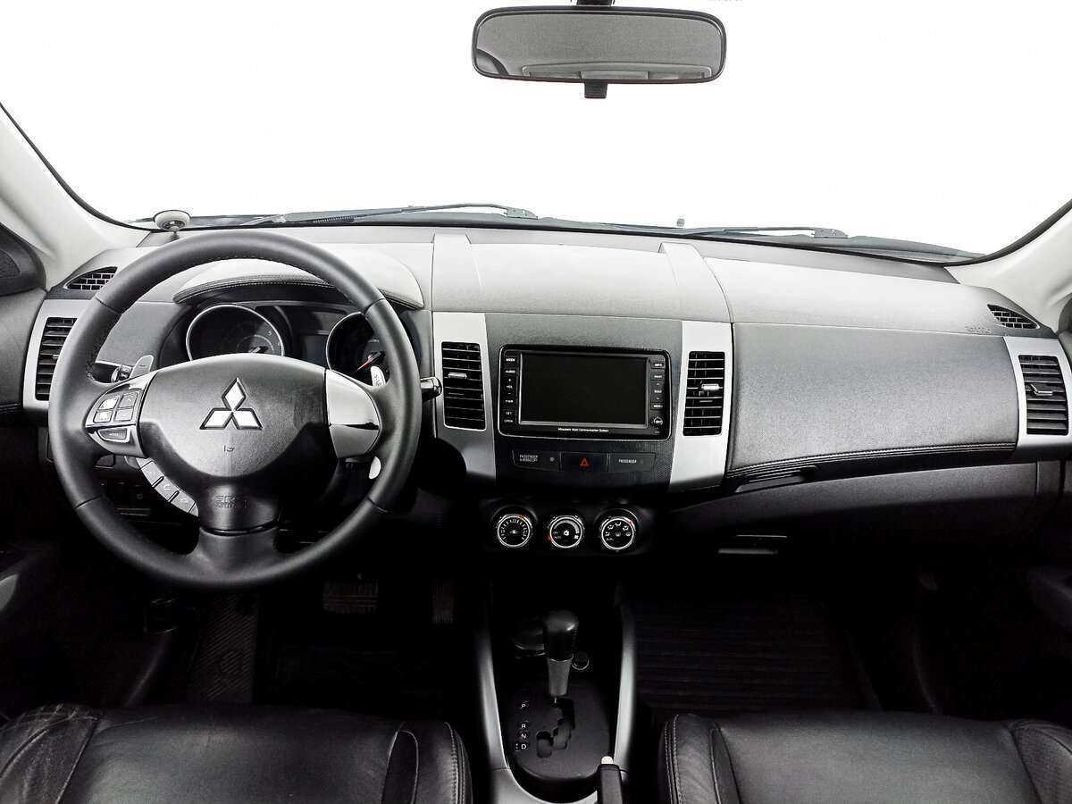 Mitsubishi Outlander 2010 года с пробегом. Фото: #13