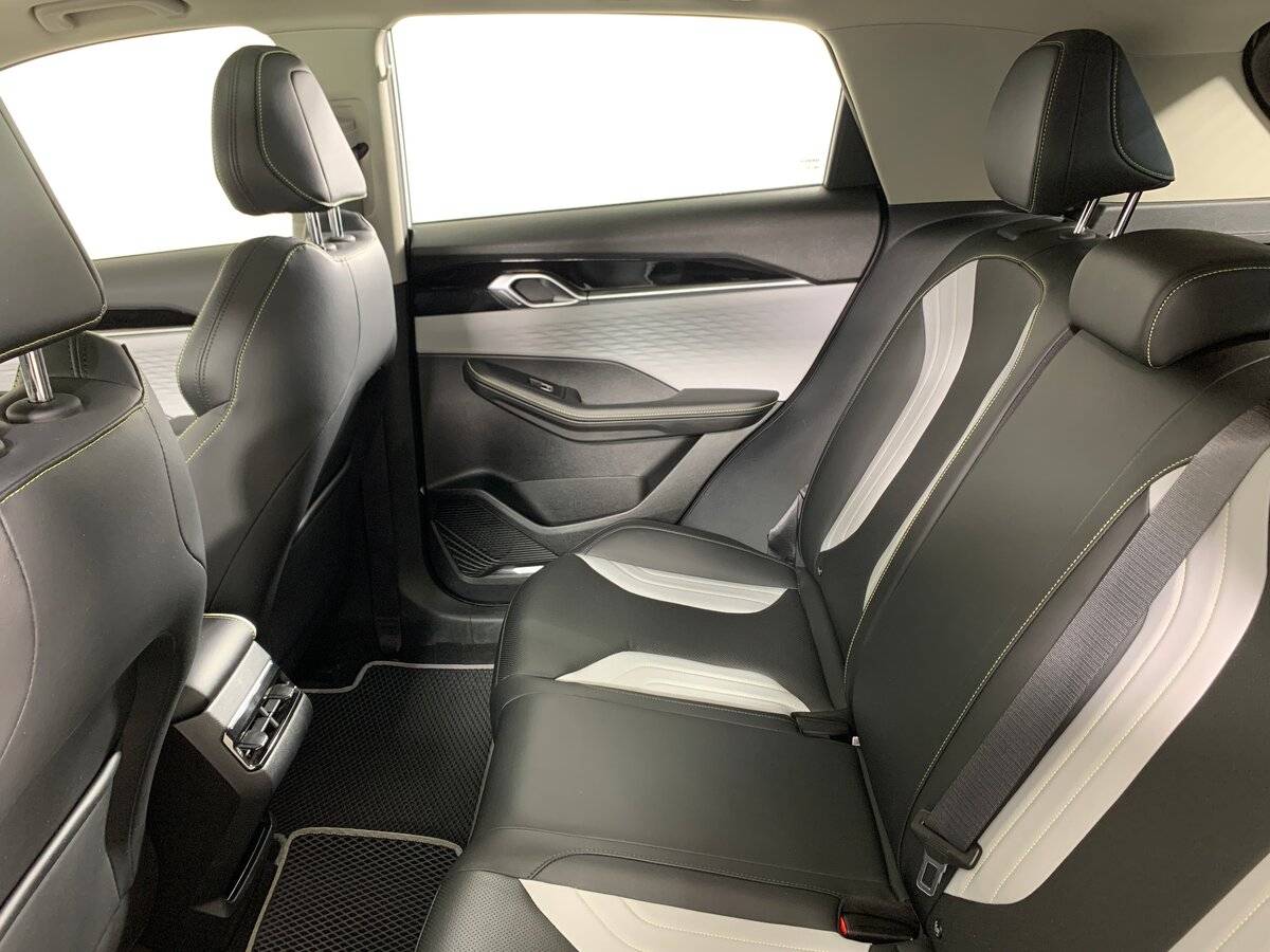 Geely Binyue Cool 2023 года с пробегом. Фото: #19