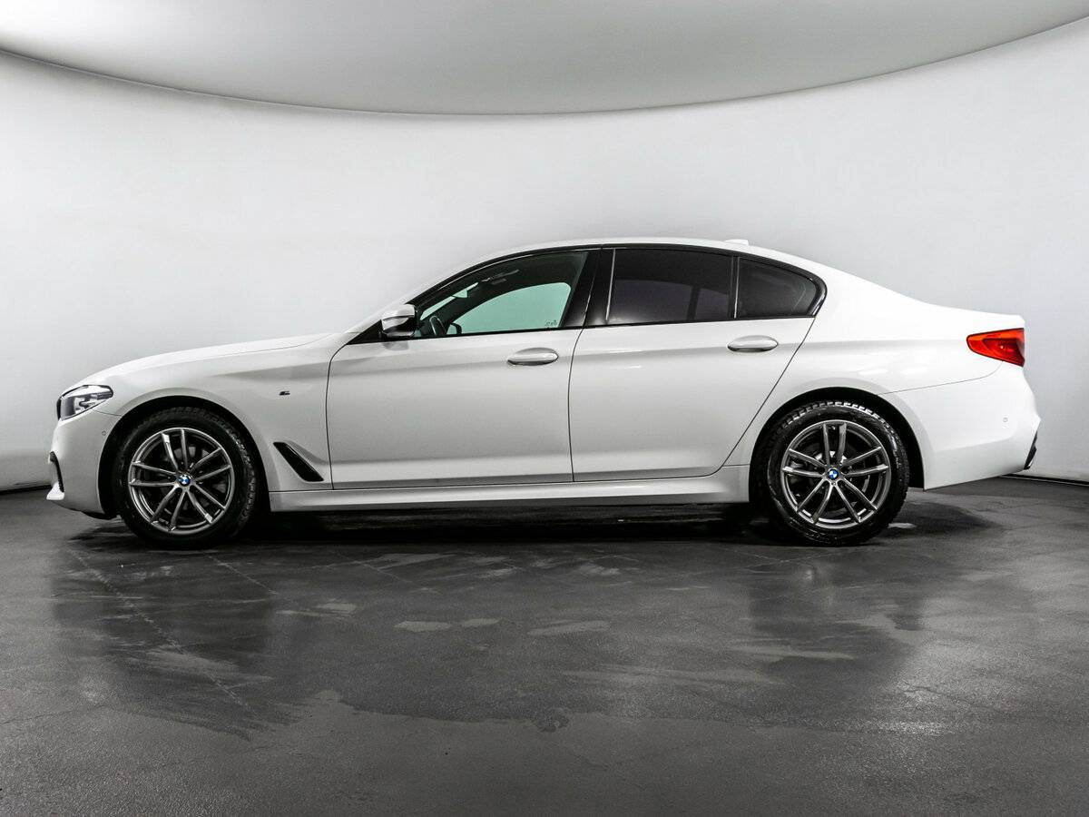 BMW 5 серии 2020 года с пробегом. Фото: #7