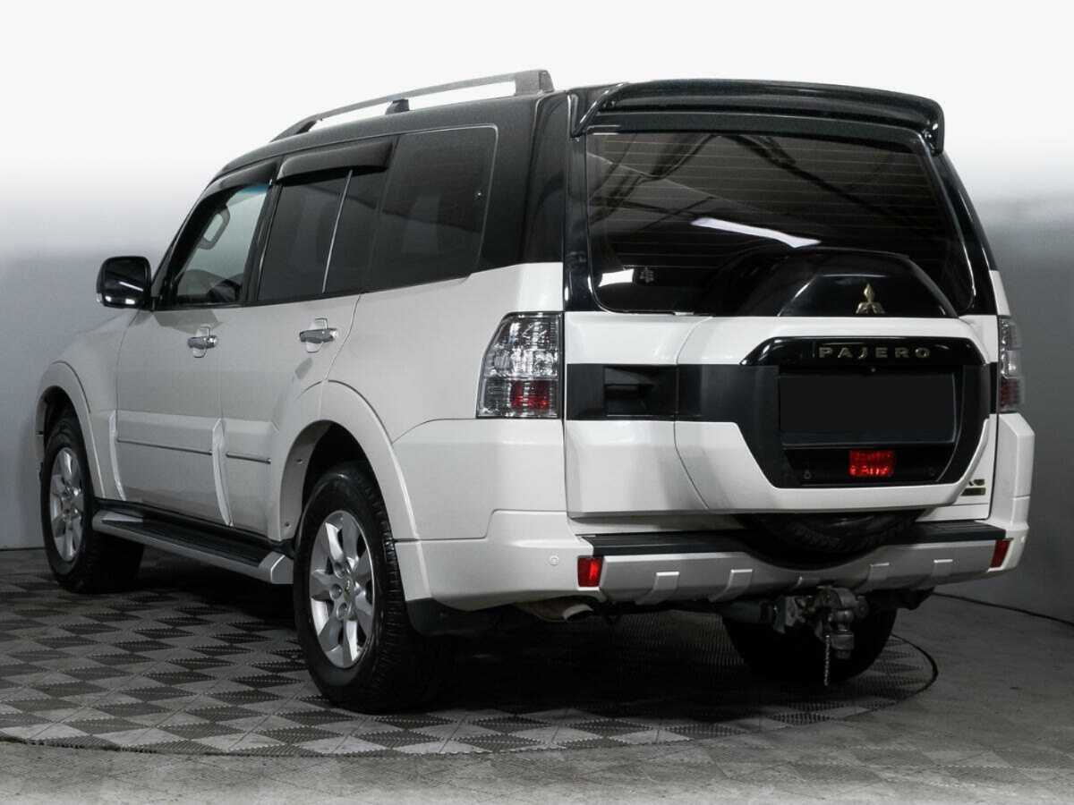 Mitsubishi Pajero 2021 года с пробегом. Фото: #6