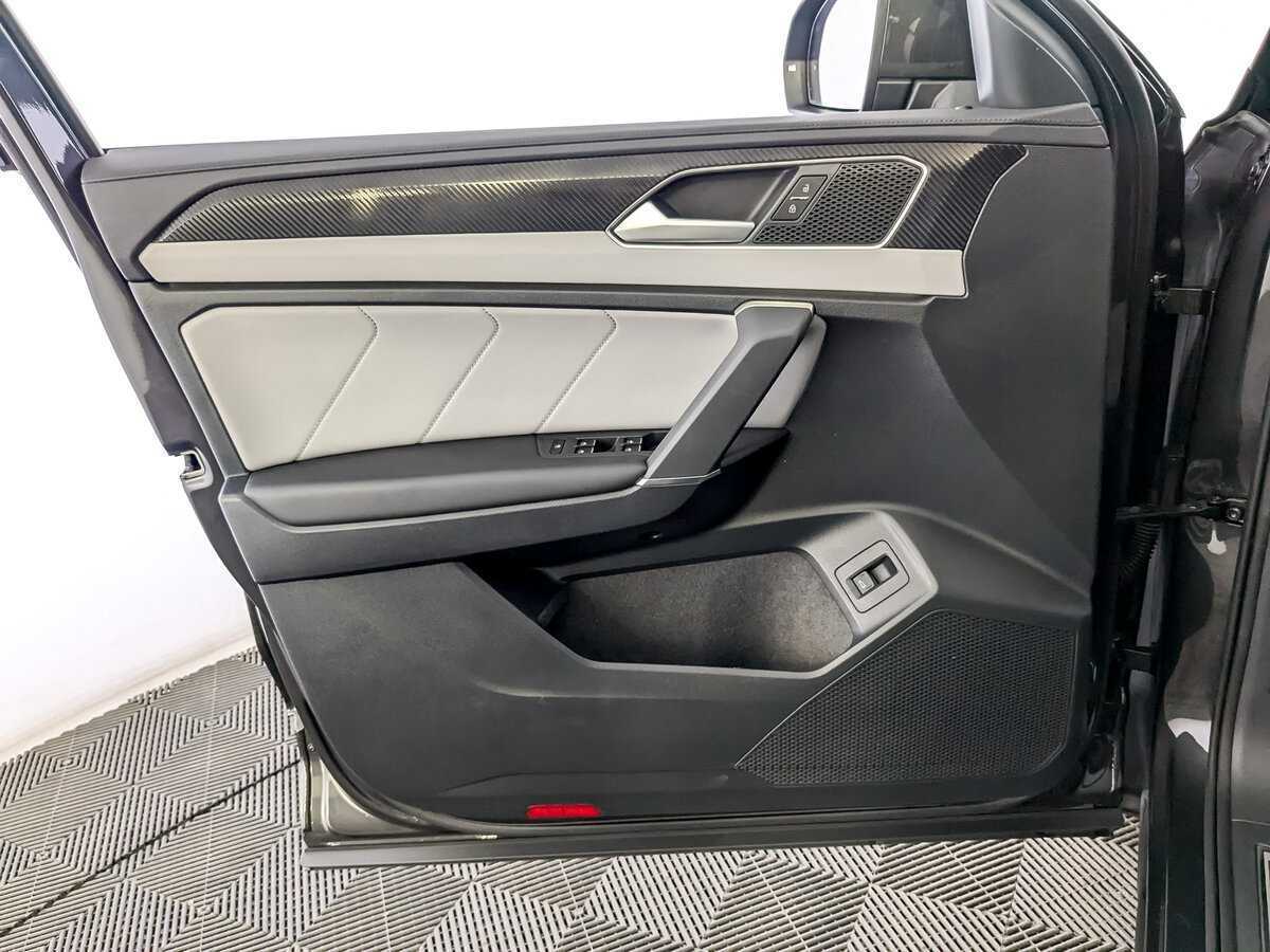 Volkswagen Tayron 2022 года с пробегом. Фото: #14