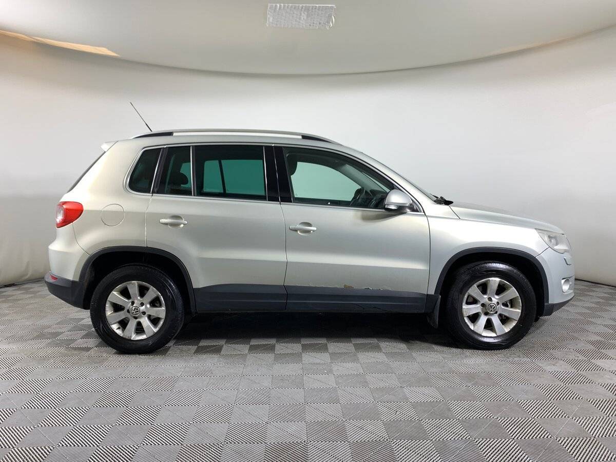 Volkswagen Tiguan 2011 года с пробегом. Фото: #3