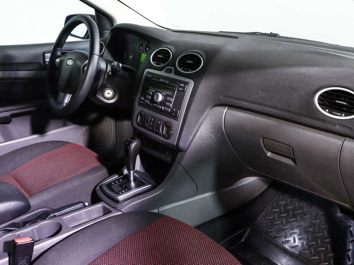 Ford Focus 2006 года с пробегом. Фото: #8
