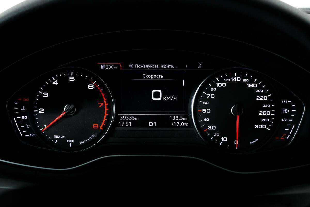 Audi A4 2019 года с пробегом. Фото: #9