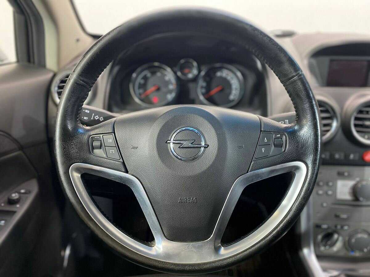 Opel Antara 2013 года с пробегом. Фото: #11