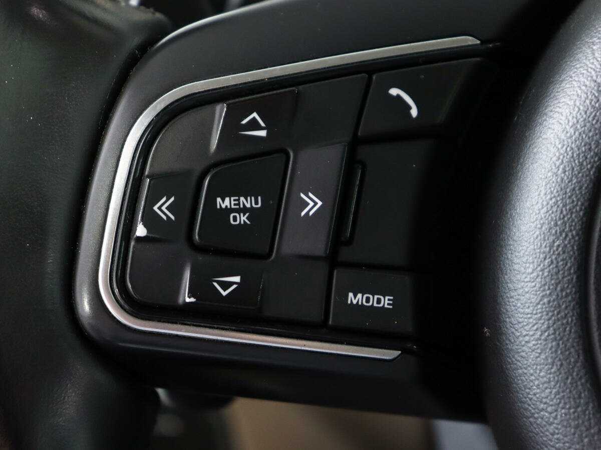 Jaguar F-Pace 2016 года с пробегом. Фото: #23
