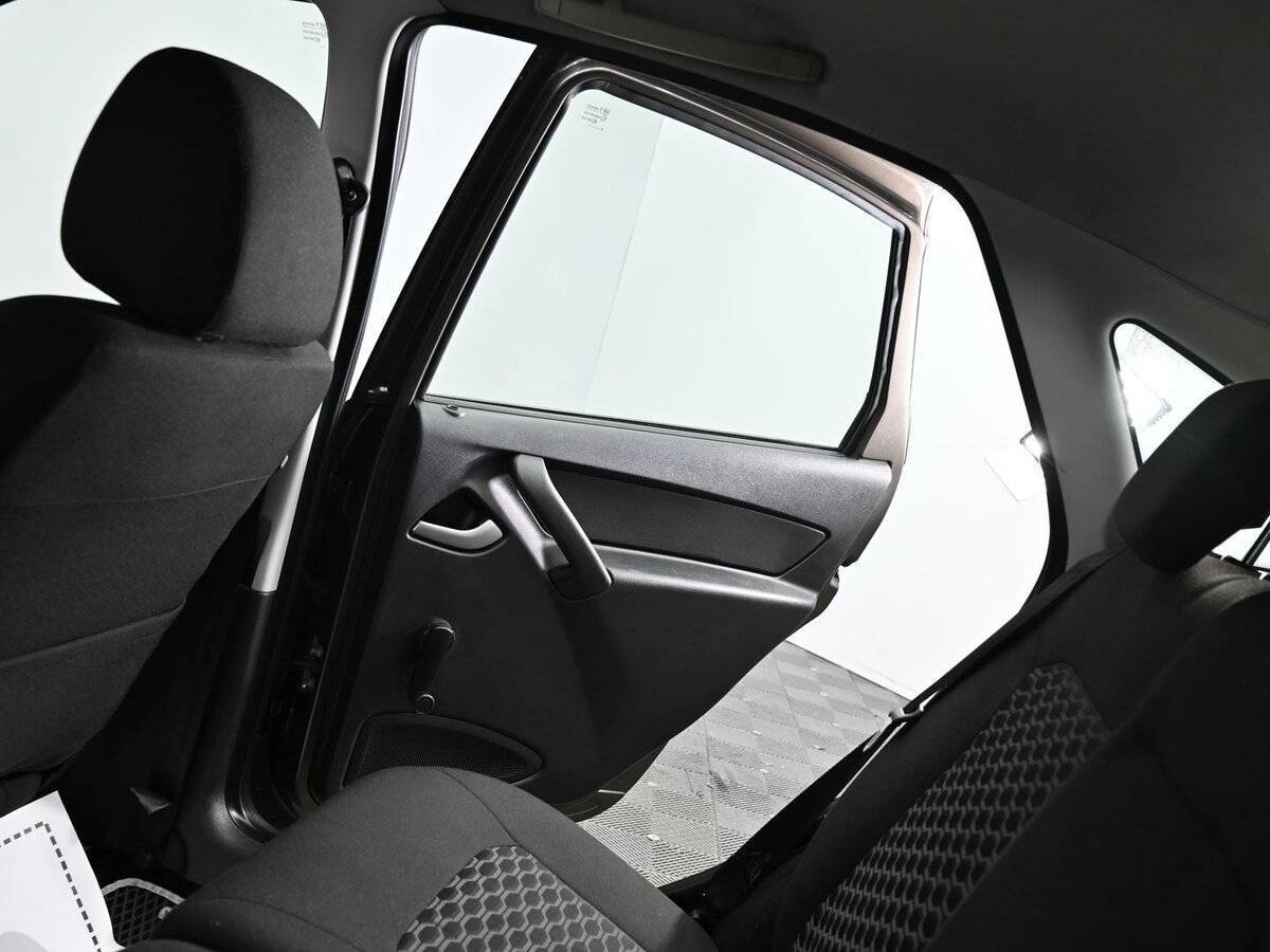 Lada (ВАЗ) Granta 2019 года с пробегом. Фото: #13