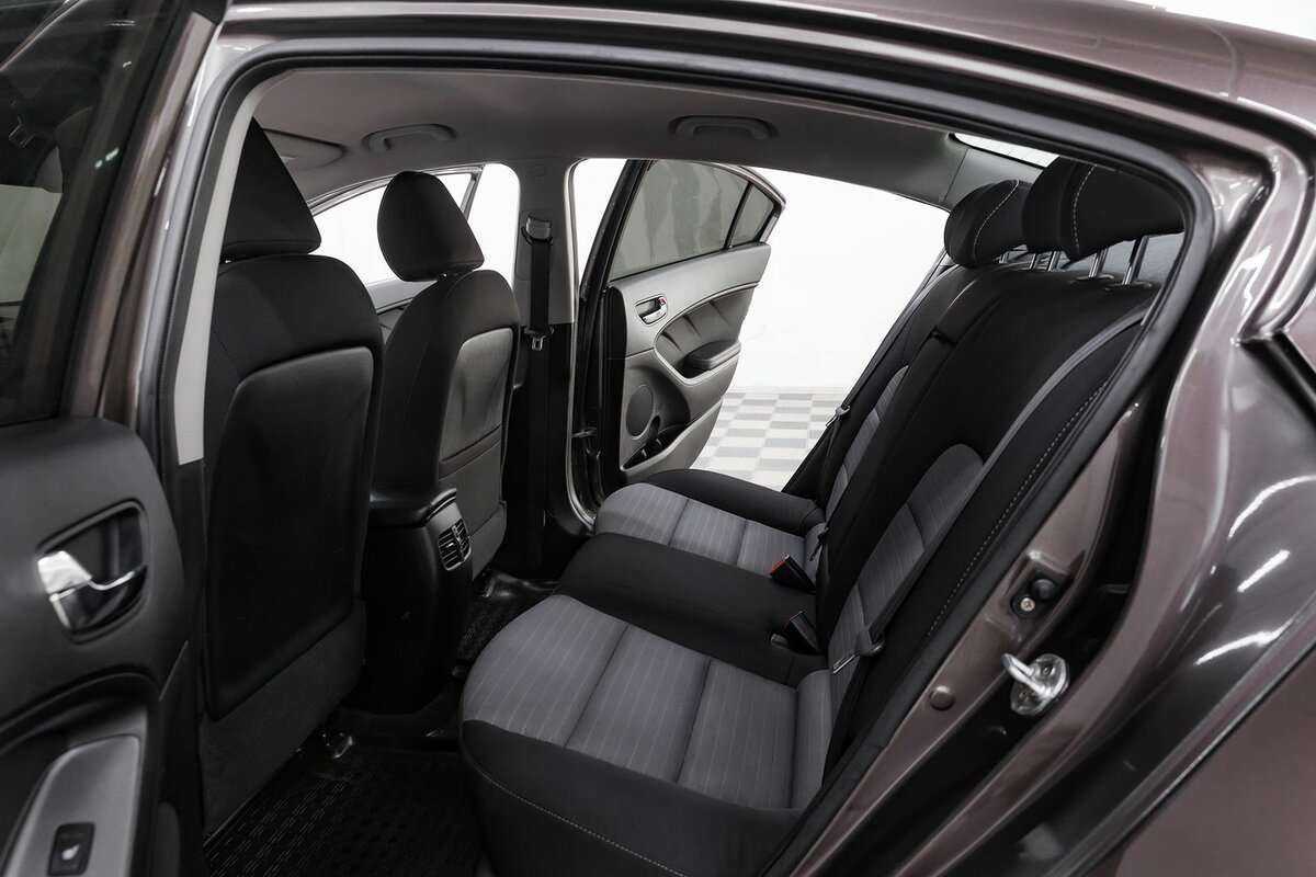 Kia Cerato 2013 года с пробегом. Фото: #12