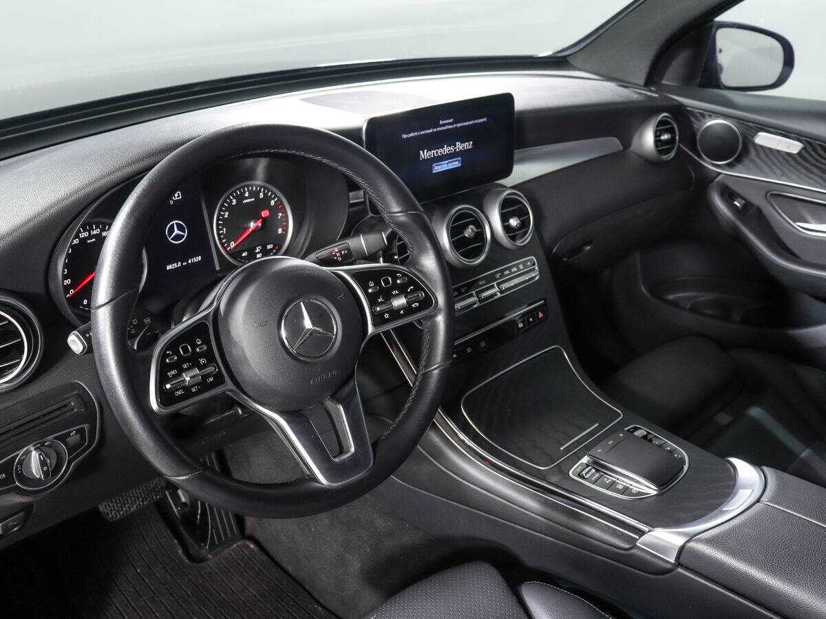 Mercedes-Benz GLC 2021 года с пробегом. Фото: #12
