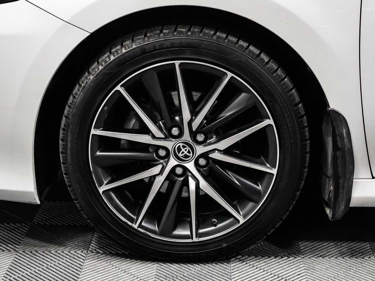 Toyota Camry 2021 года с пробегом. Фото: #17