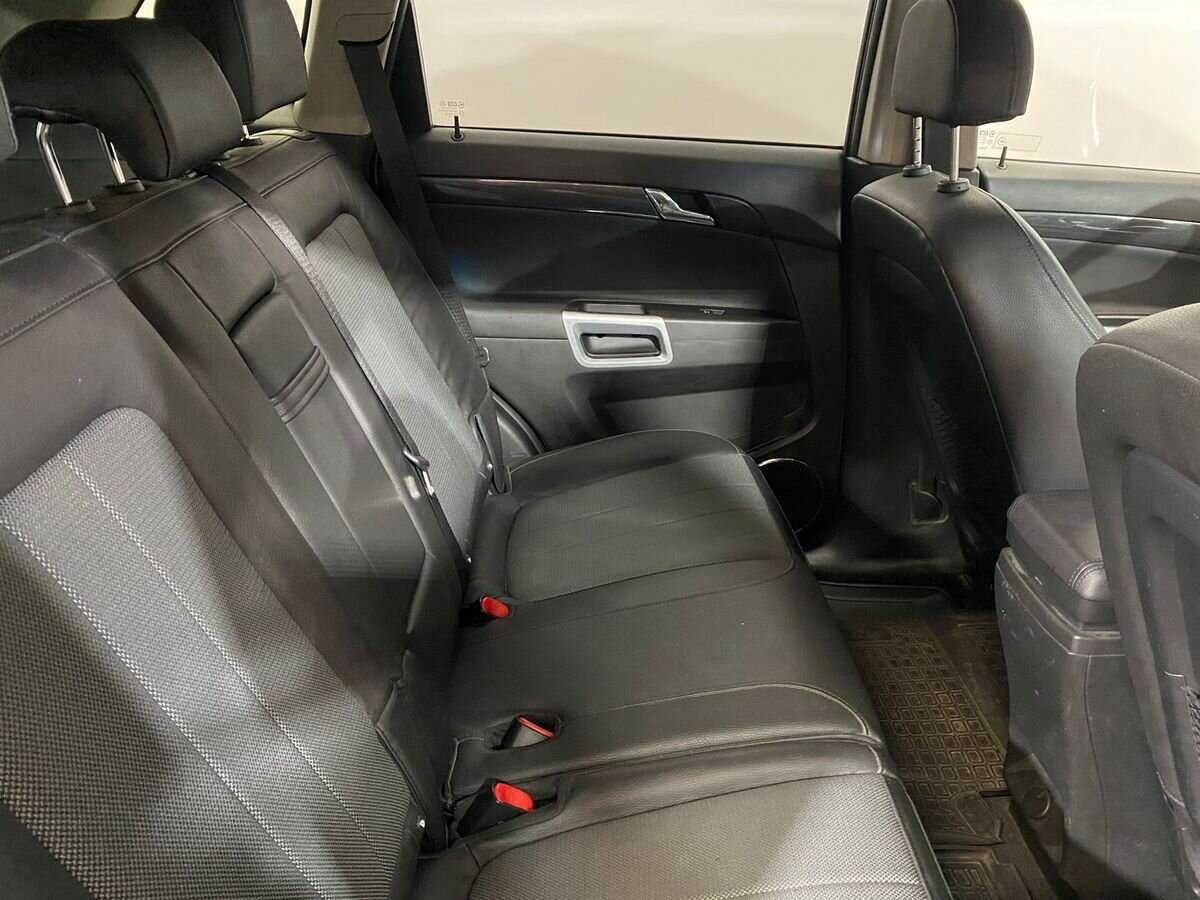 Opel Antara 2013 года с пробегом. Фото: #10