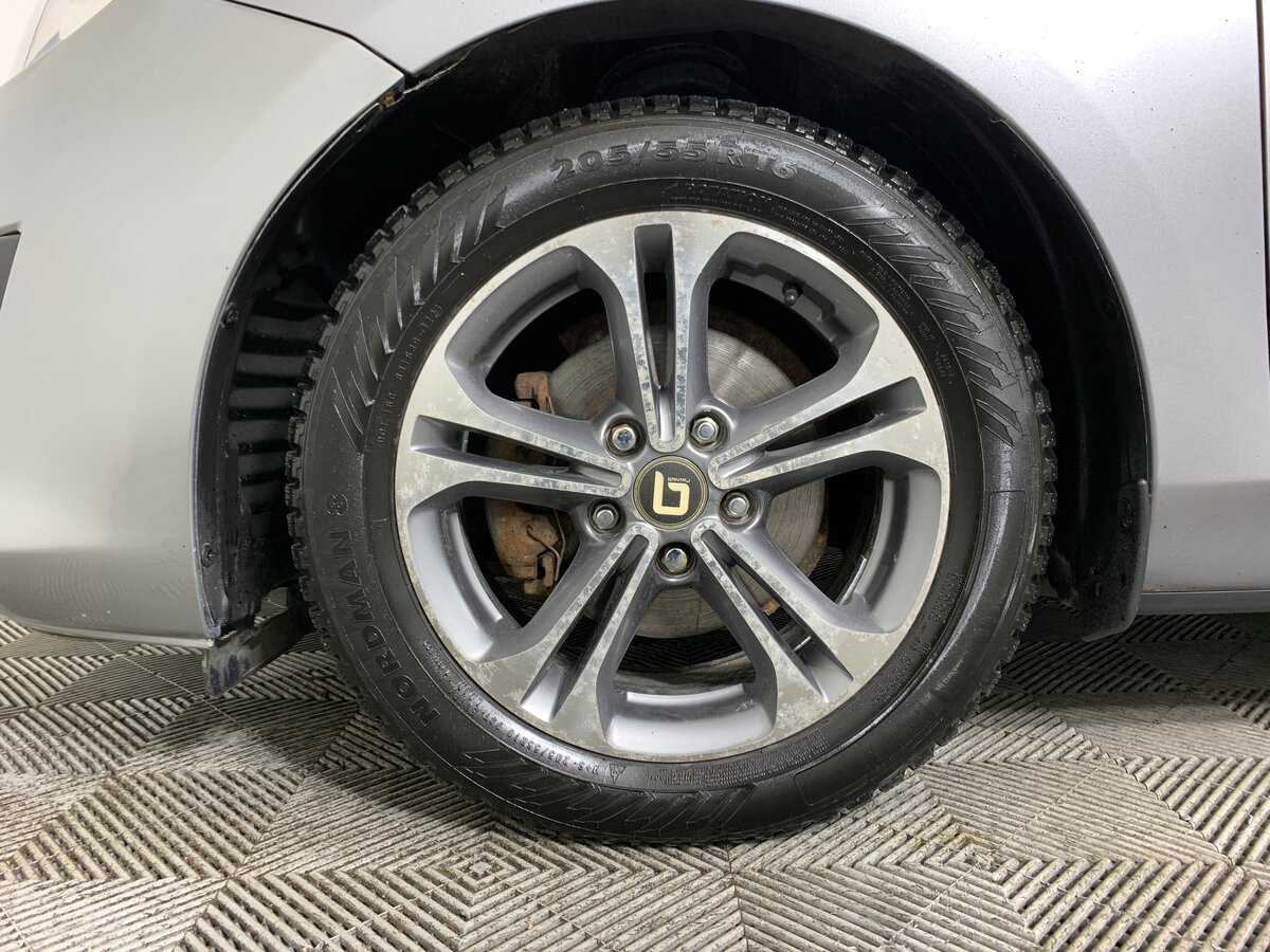 Mazda 3 2011 года с пробегом. Фото: #8