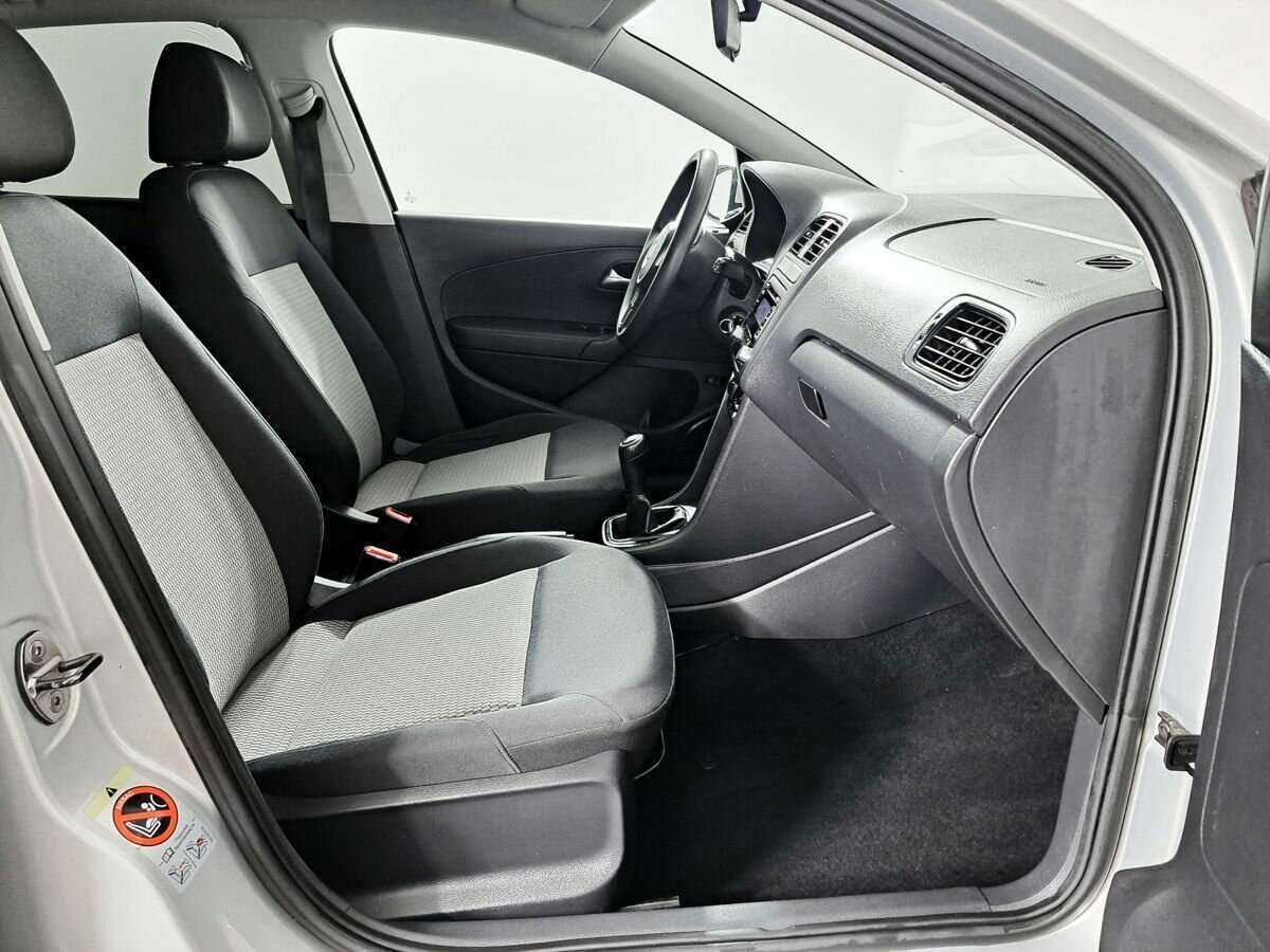 Volkswagen Polo 2011 года с пробегом. Фото: #8