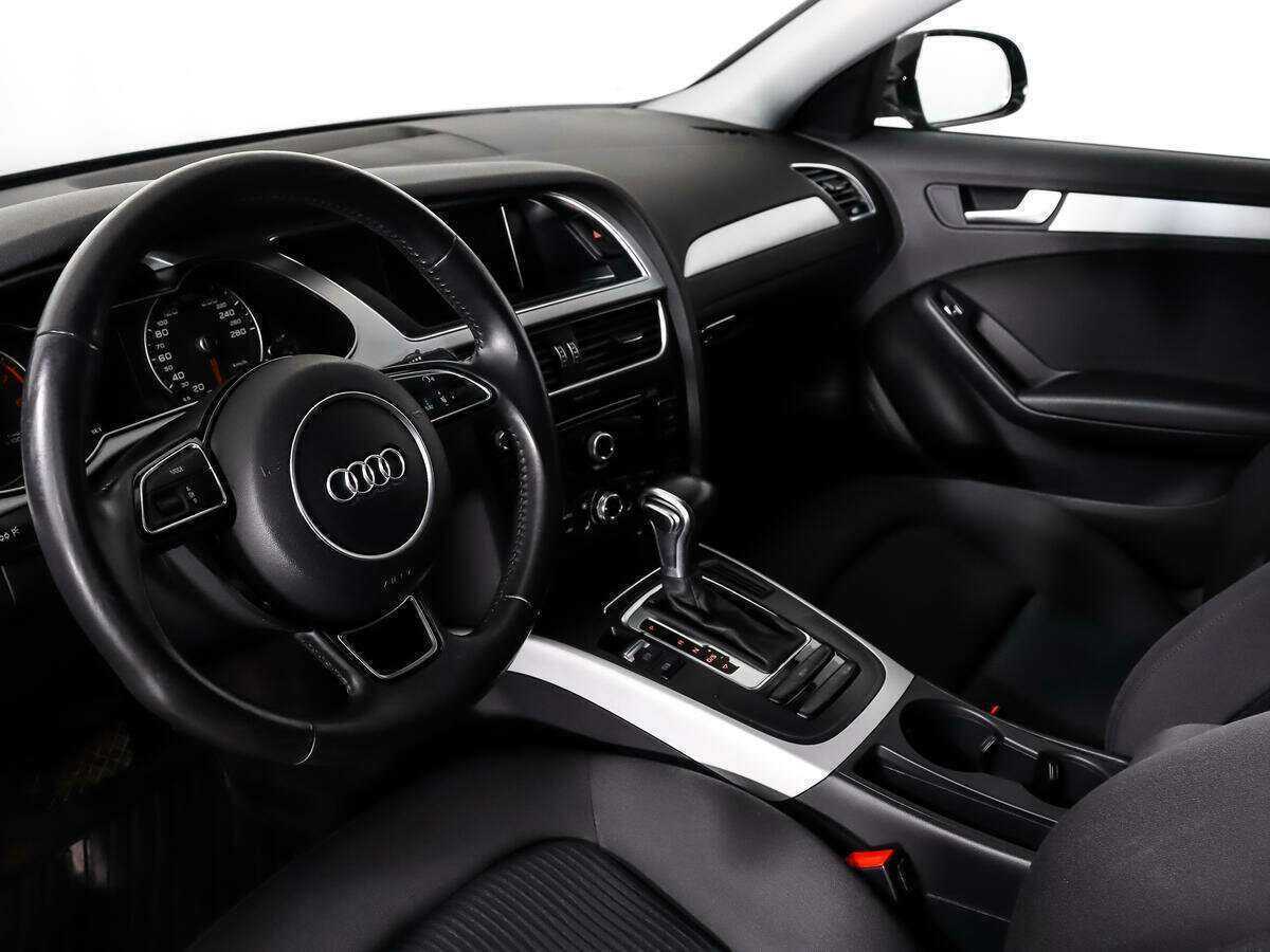 Audi A4 2015 года с пробегом. Фото: #8