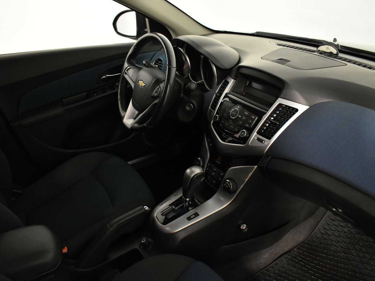 Chevrolet Cruze 2011 года с пробегом. Фото: #11