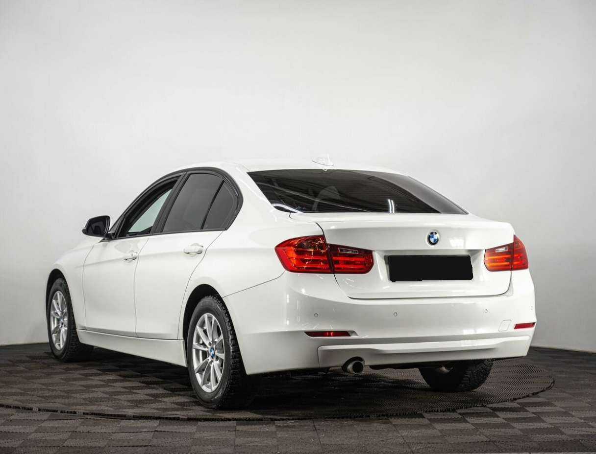 BMW 3 серии 2014 года с пробегом. Фото: #3