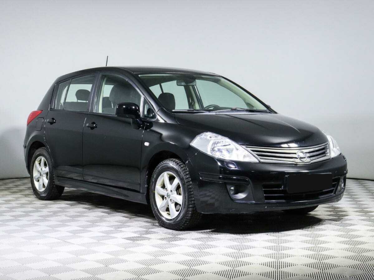 Nissan Tiida 2011 года с пробегом. Фото: #2