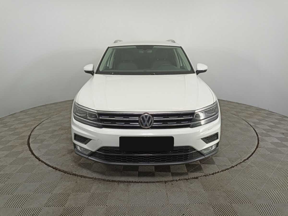 Volkswagen Tiguan 2017 года с пробегом. Фото: #1
