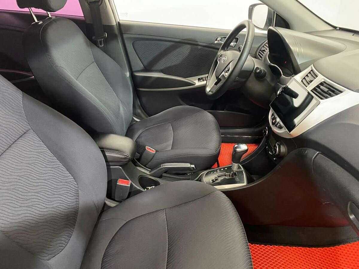 Hyundai Solaris 2013 года с пробегом. Фото: #9