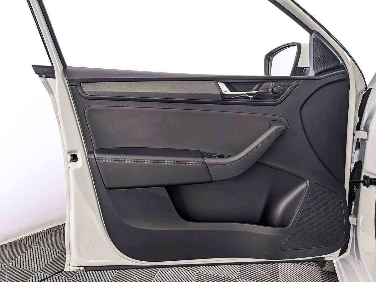 Skoda Rapid 2020 года с пробегом. Фото: #17