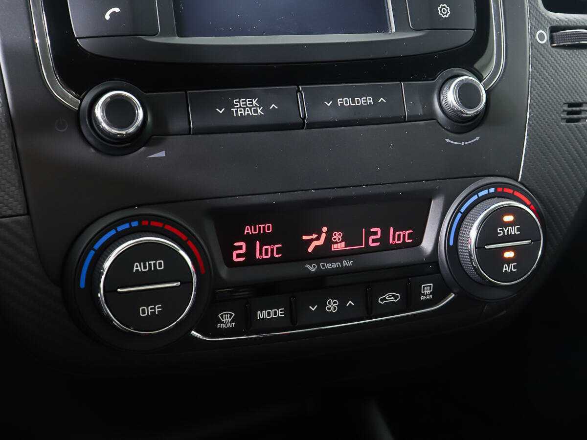 Kia Cerato 2017 года с пробегом. Фото: #16