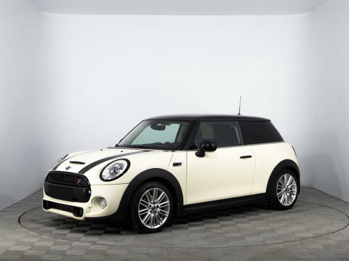 Mini Hatch 2014 года с пробегом. Посмотреть фото