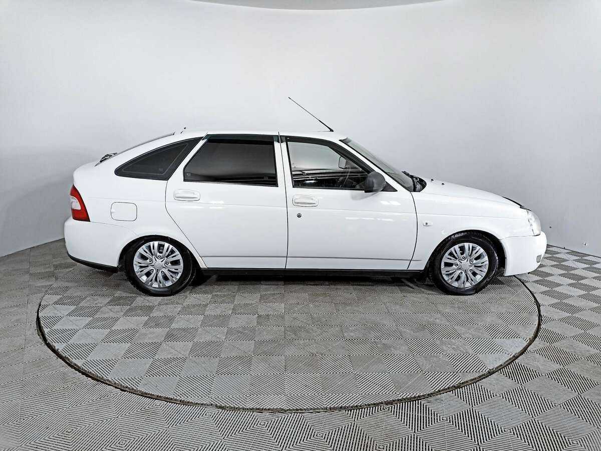 Lada (ВАЗ) Priora 2014 года с пробегом. Фото: #3