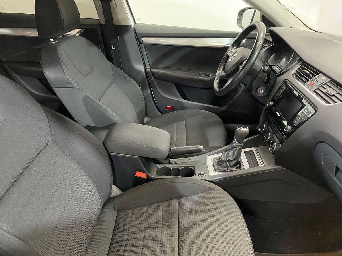 Skoda Octavia 2013 года с пробегом. Фото: #8
