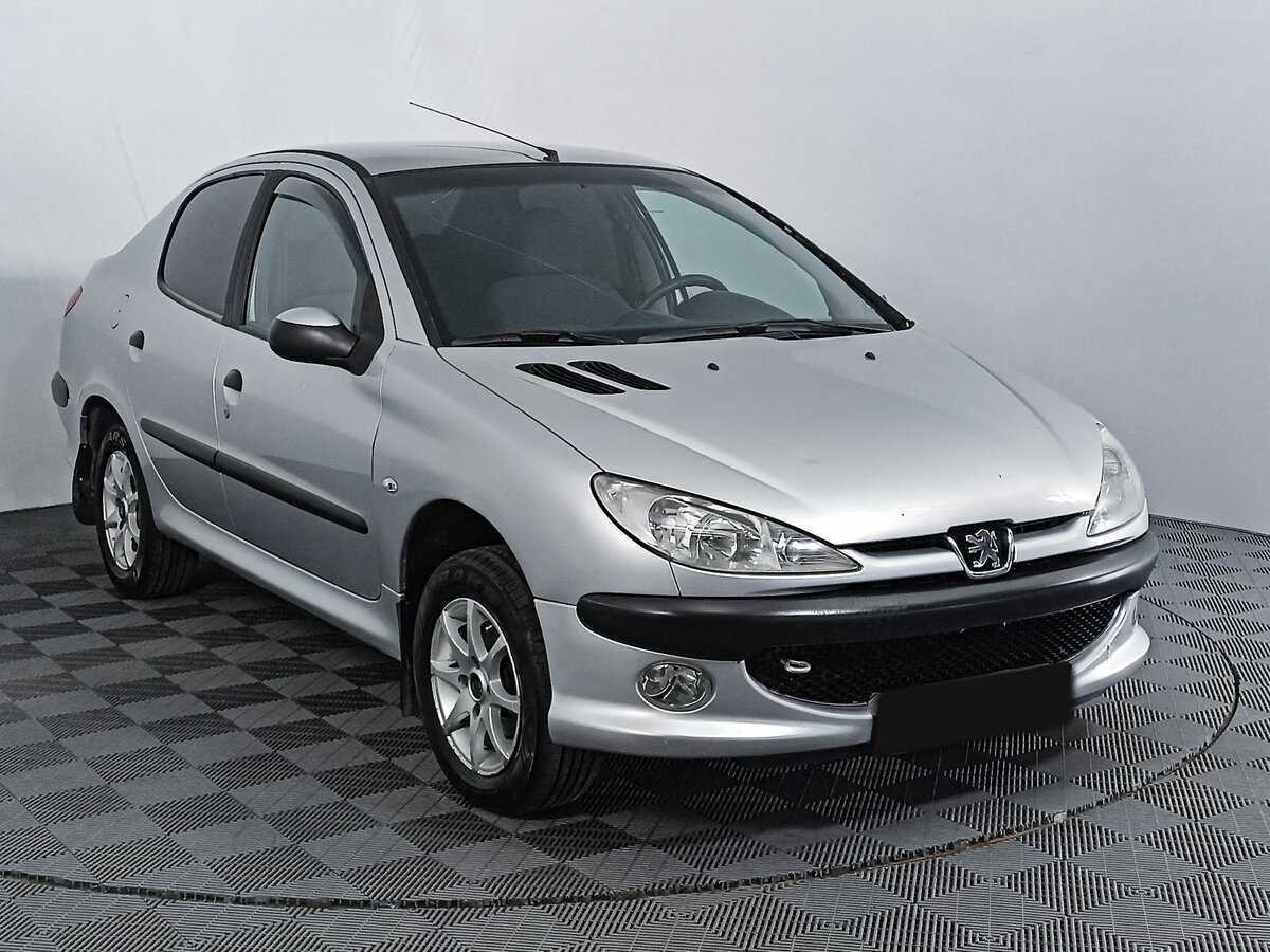 Peugeot 206 2006 года с пробегом. Фото: #2