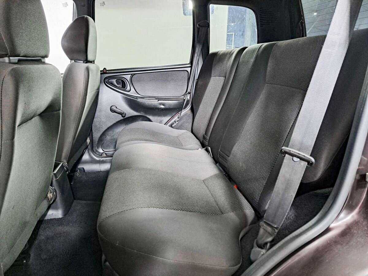 Chevrolet Niva 2011 года с пробегом. Фото: #11