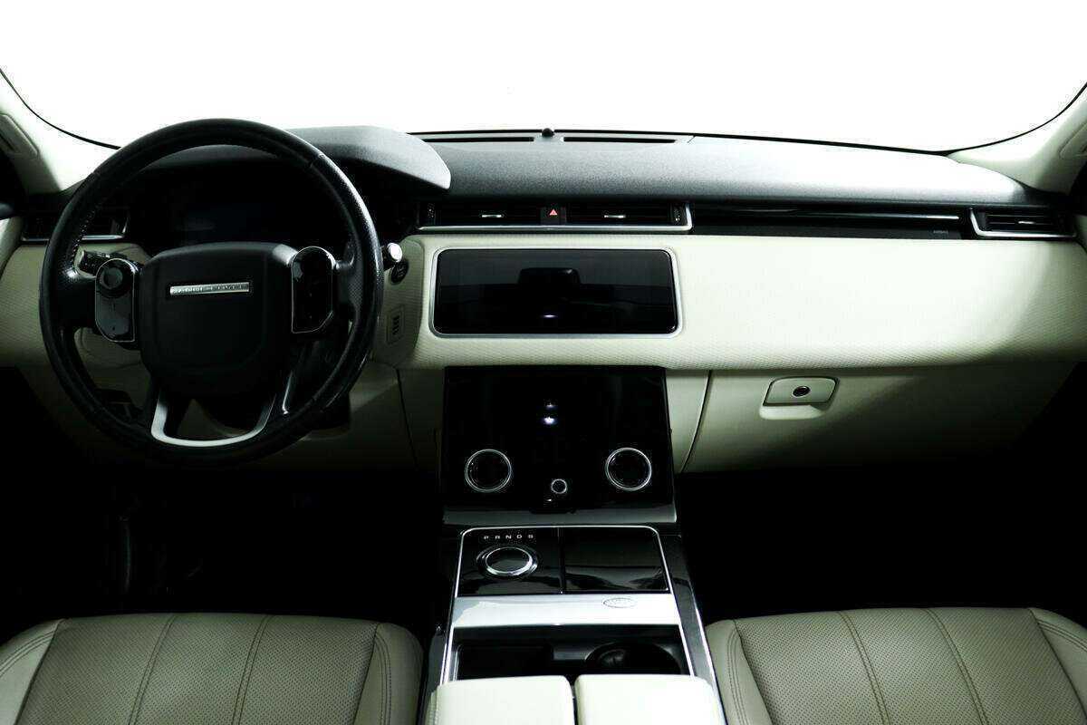 Land Rover Range Rover Velar 2017 года с пробегом. Фото: #9