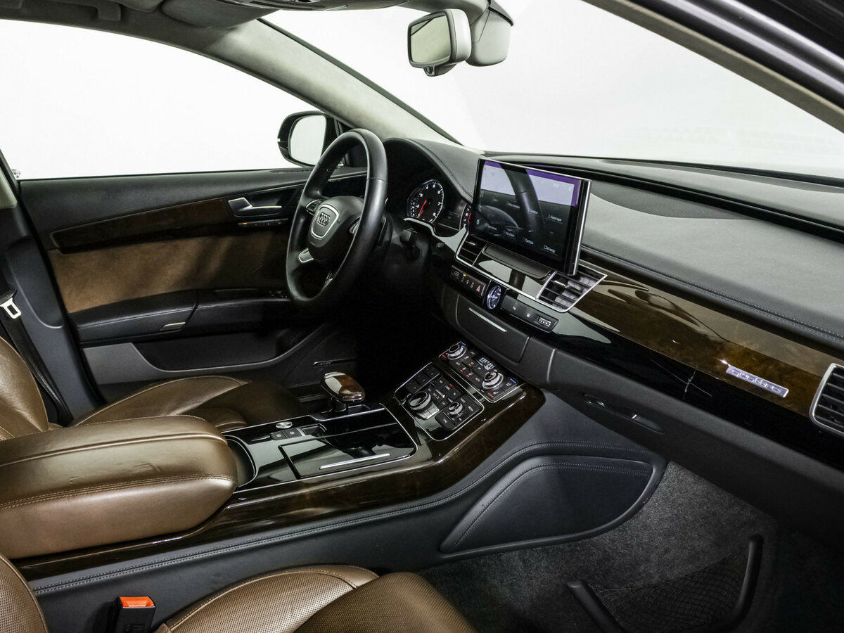 Audi A8 2014 года с пробегом. Фото: #6