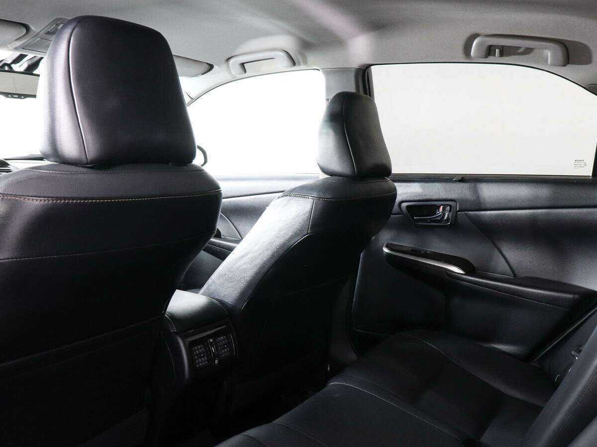 Toyota Camry 2015 года с пробегом. Фото: #11