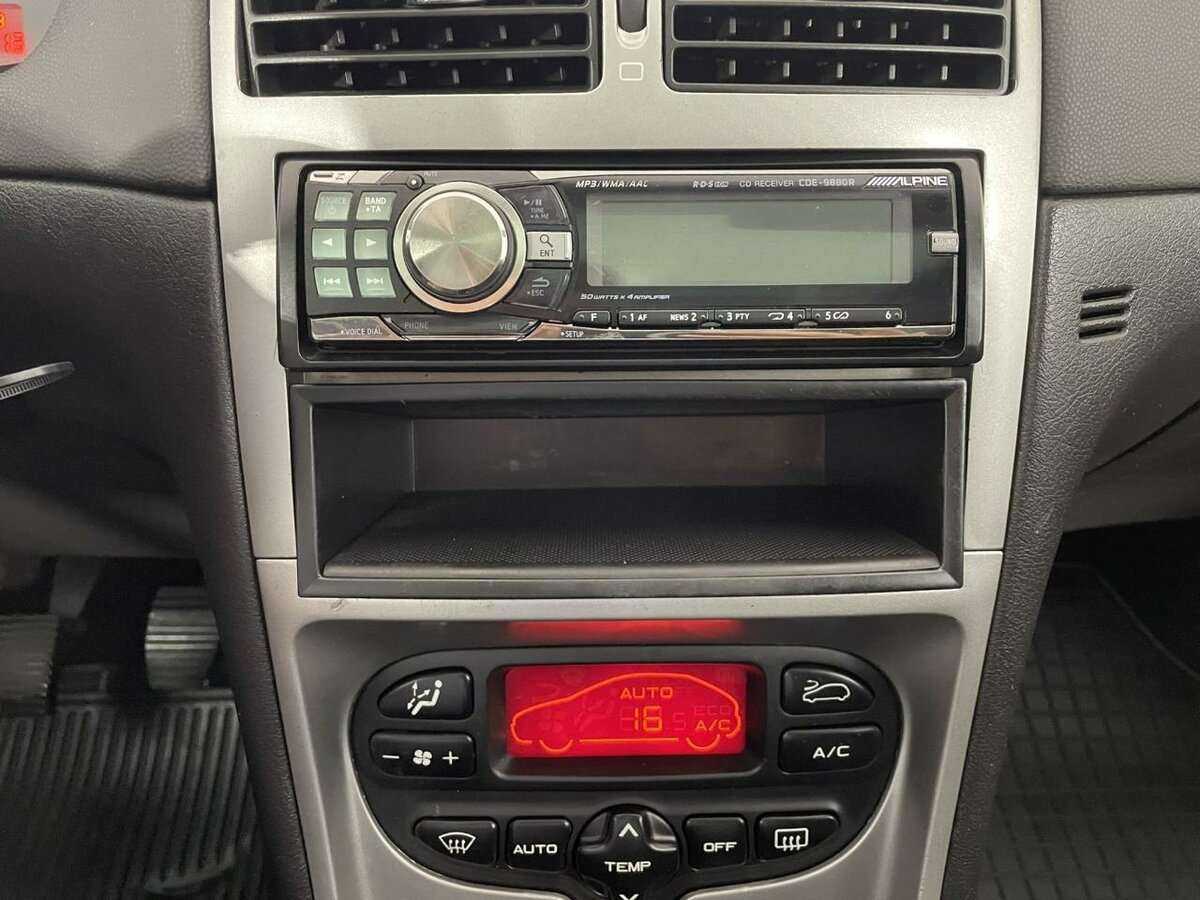 Peugeot 307 2004 года с пробегом. Фото: #11