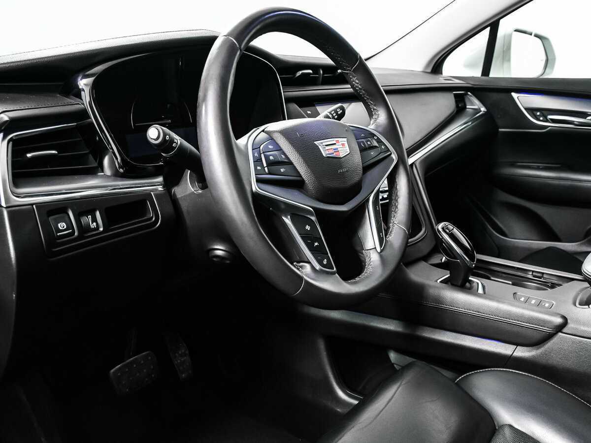 Cadillac XT5 2016 года с пробегом. Фото: #12