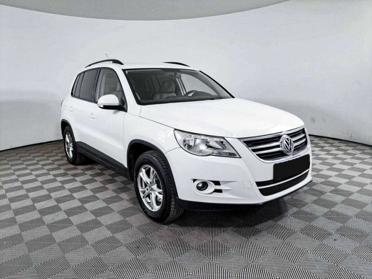 Volkswagen Tiguan 2010 года с пробегом. Фото: #2