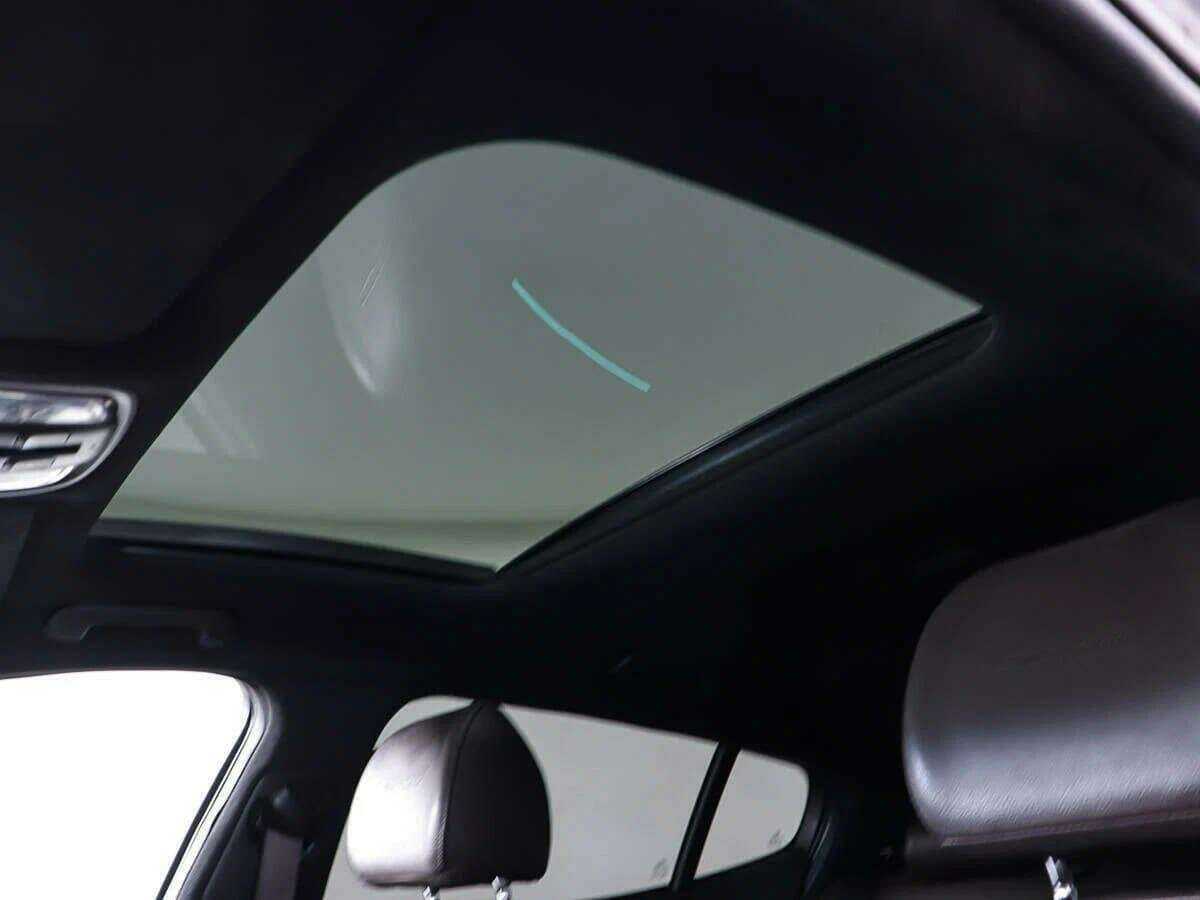 Kia Stinger 2018 года с пробегом. Фото: #15