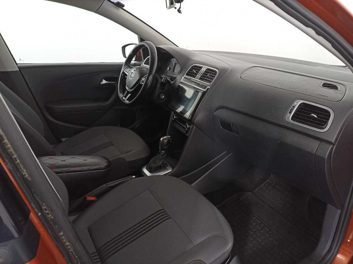 Volkswagen Polo 2017 года с пробегом. Фото: #9