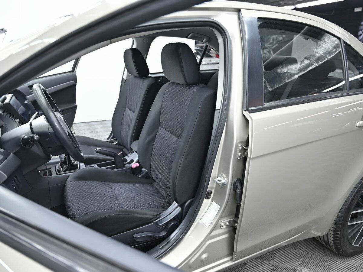 Mitsubishi Lancer 2010 года с пробегом. Фото: #6