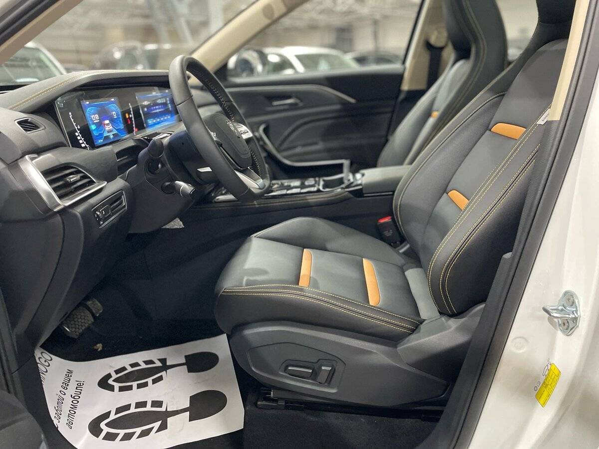 FAW Bestune T77 2023 года с пробегом. Фото: #10