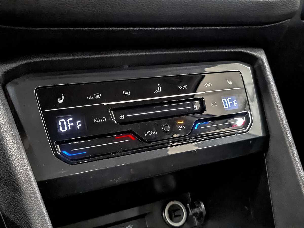 Volkswagen Tiguan 2021 года с пробегом. Фото: #18