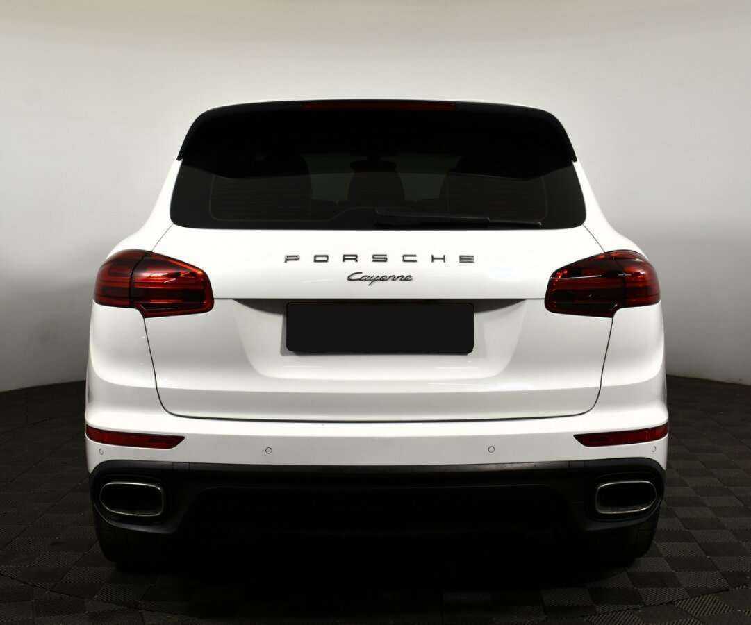 Porsche Cayenne 2015 года с пробегом. Фото: #4