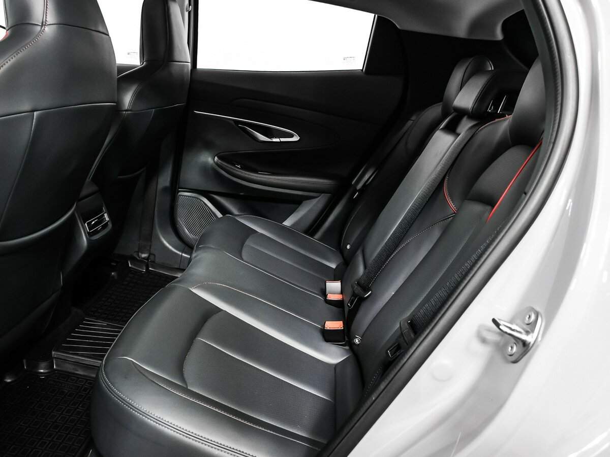 Changan UNI-T 2023 года с пробегом. Фото: #13